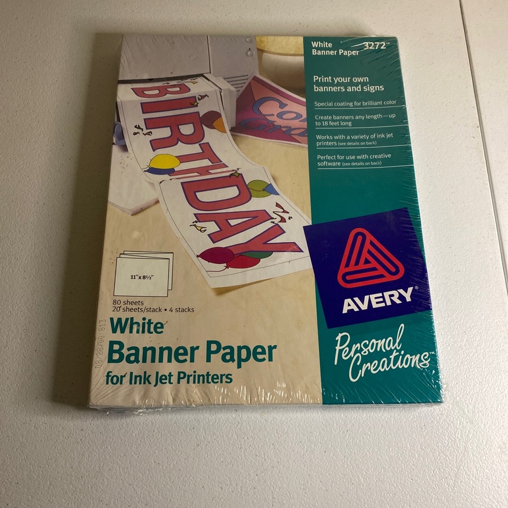 (D4) Avery 3272 White Banner Paper, 11”X8.5” 80 Sheets New Sealed